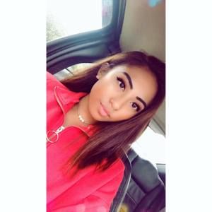 Meet your Posher, Nicole